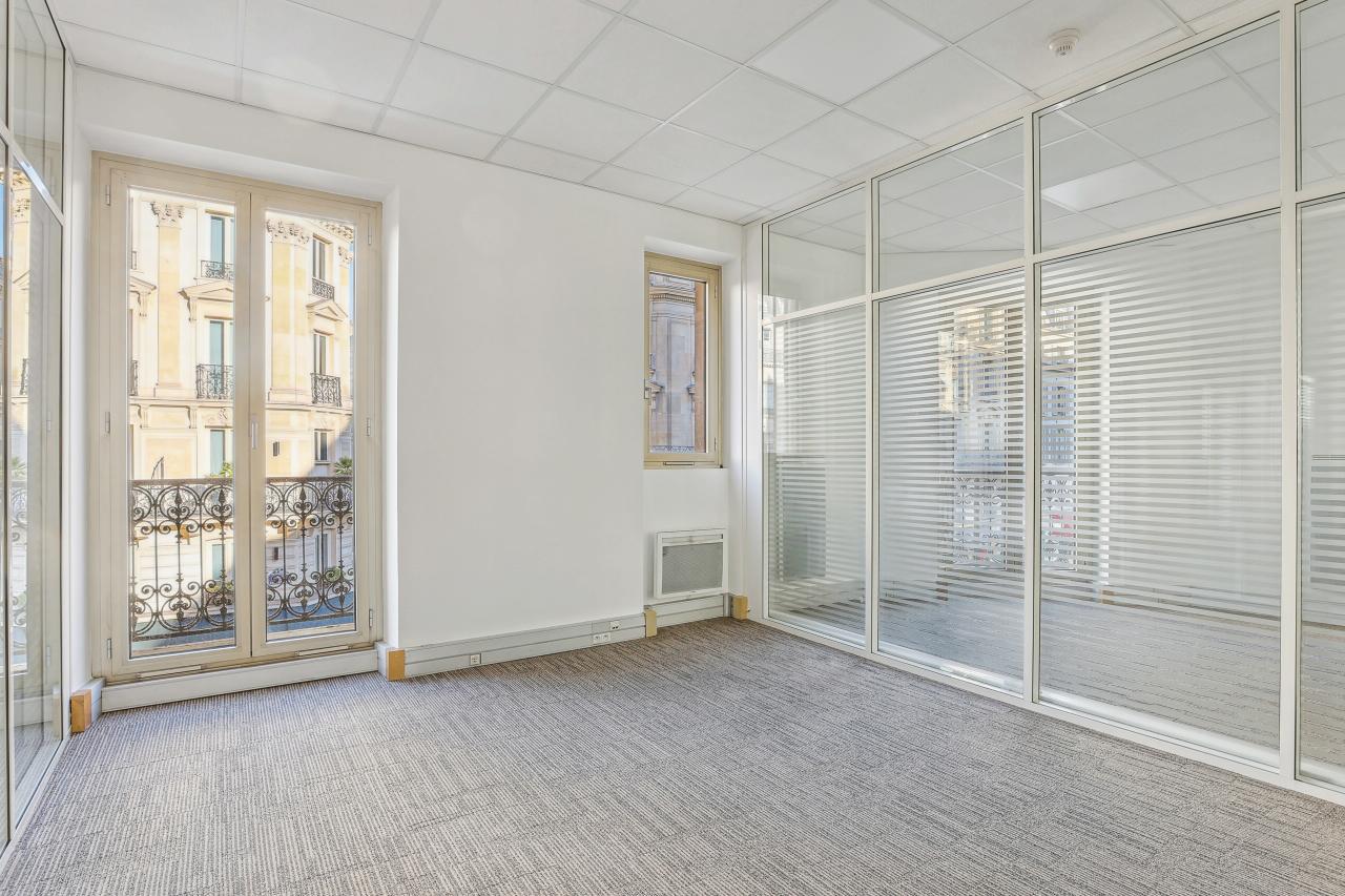 Bureau Paris 94m² Location bureau Paris OLBUR2201483 3